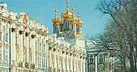 Petersburg, Pałac Puszkina /Encyklopedia Internautica