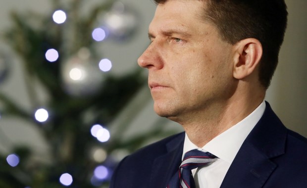 Petru komentuje lot za granicę: Wyjazd z pieniędzy prywatnych, to było niezręczne