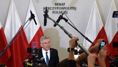 Petru: Nie będziemy blokować mównicy sejmowej. We wtorek kolejne spotkanie z marszałkiem Senatu