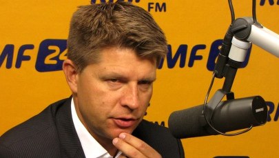 Petru: Szorujemy po dnie. Czekają nas 2 lata stagnacji