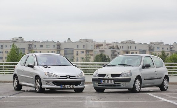 Peugeot 206 i Renault Clio /Motor