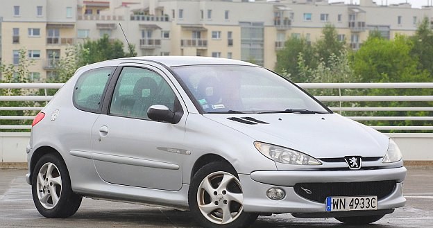 Peugeot 206 /Motor