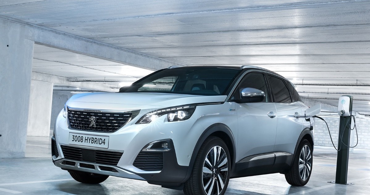 Peugeot 3008 Hybrid /Informacja prasowa