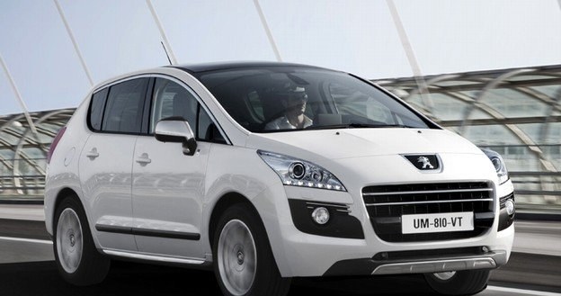 Peugeot 3008 Hybrid4 /Informacja prasowa