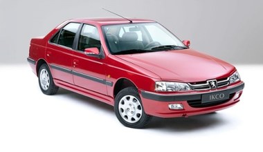 Peugeot 405 hitem sprzedaży, a nie robią go od 27 lat. Bije na głowę następcę