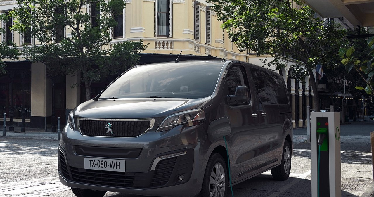 Peugeot e-Traveller /Informacja prasowa