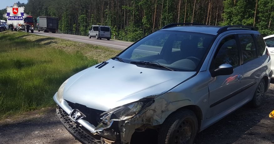 Peugeot został uszkodzony w niewielkim stopniu /Informacja prasowa