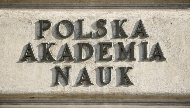 "Pewną słabością Polskiej Akademii Nauk było to, że bardzo ważny jej element, czyli instytuty PAN, w pewien sposób nie tworzą całości" /Wojciech Pacewicz /PAP