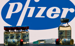 Pfizer: Szczepionka dla nowego wariantu koronawirusa w sto dni 