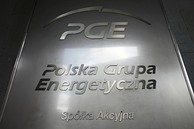 PGE o połowę zmniejszy wydatki na sponsoring. /fot. Krzysztof Zuczkowski /Agencja FORUM