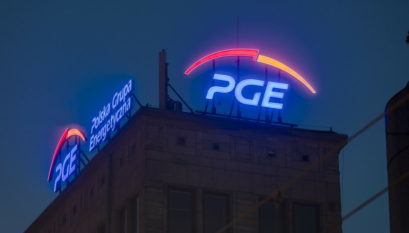 PGE złożyła do UOKiK wniosek o zgodę na przejęcie spółki PKP Energetyka /Arkadiusz Ziółek /East News