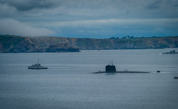 PGZ podpisuje umowę z Naval Group: Okręty podwodne i inne jednostki morskie