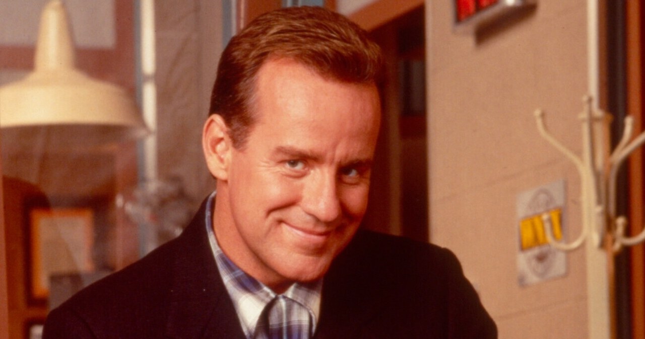 Phil Hartman w serialu "NewsRadio" /Courtesy Everett Collection/Everett Collection/East News /East News
