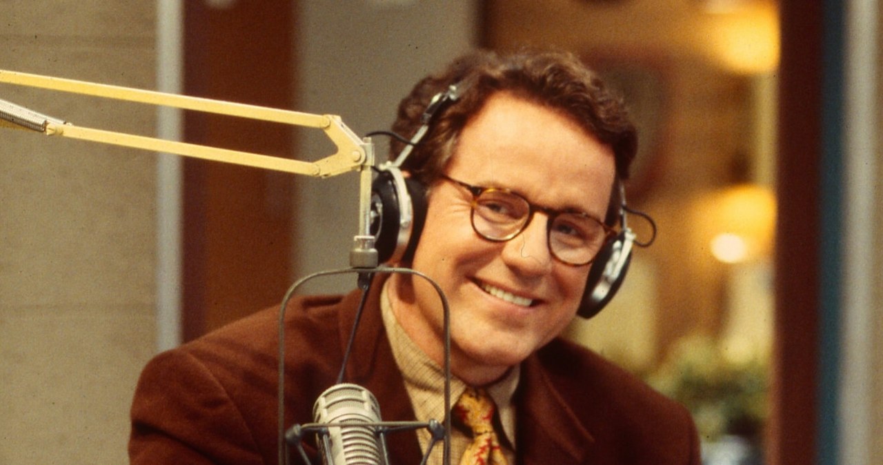 Phil Hartman w serialu "NewsRadio" /Courtesy Everett Collection/Everett Collection/East News /East News