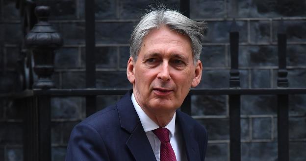 Philip Hammond, minister finansów W. Brytanii /AFP