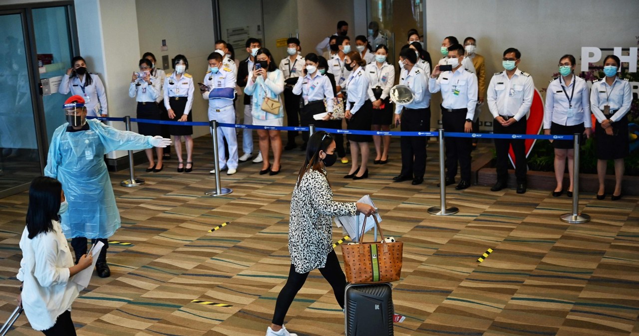 Phuket - największa tajlandzka wyspa otwarta dla zagranicznych turystów /AFP