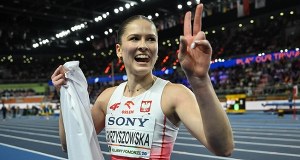 Pia Skrzyszowska na podium halowych mistrzostw świata w Toruniu