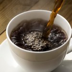 Picie kawy może zapobiegać chorobie Alzheimera. Naukowcy wskazali konkretny rodzaj