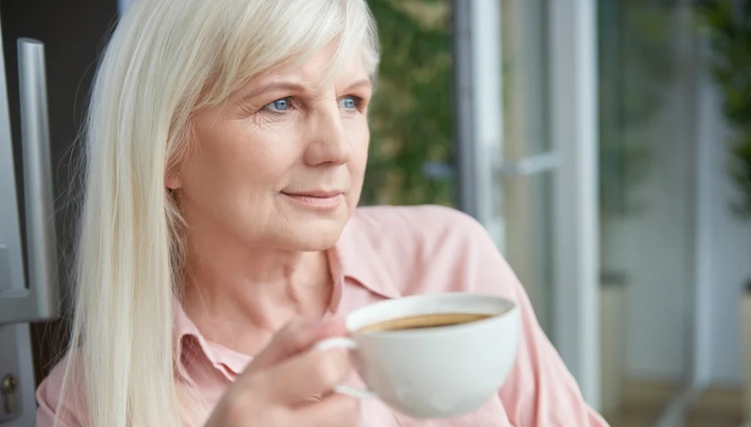 Picie kawy na czczo może zrujnować ci dzień! Eksperci ostrzegają