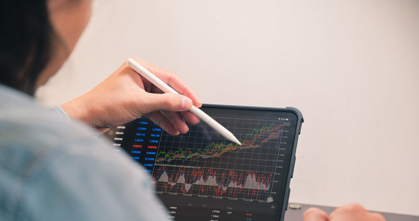 PIE: Rekord inwestycji przy pesymistycznych nastrojach firm (zdj. ilustracyjne) /123RF/PICSEL