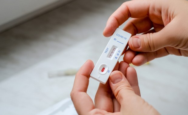 Pięć lat od pierwszego przypadku Covid-19 w Polsce. GIS zapowiedział bilans pandemii 