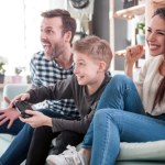 Pięć najlepszych gier dla całej rodziny 2025 roku