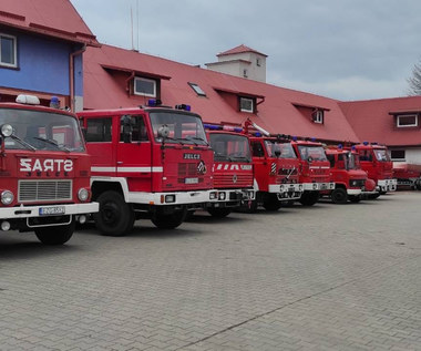 Pięć samochodów strażackich wyjechało na granicę z Ukrainą
