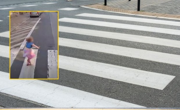 Pięciolatka wbiegła na pasy wprost pod autobus miejski. NAGRANIE