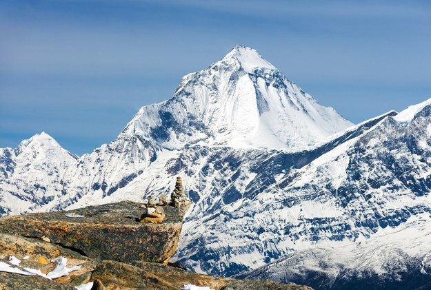 Pięciu rosyjskich alpinistów zginęło podczas wspinaczki na górę Dhaulagiri /Shutterstock