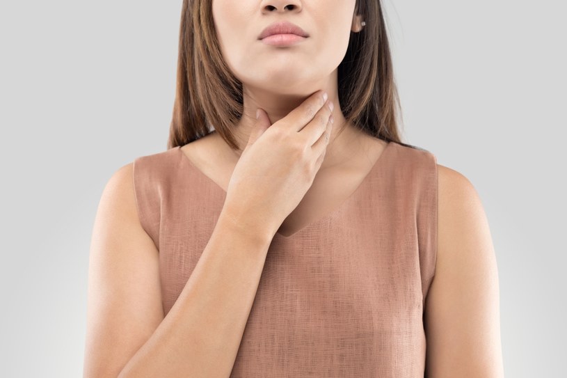 Pieczenie w jamie ustnej możne świadczyć o braku witamin /123RF/PICSEL