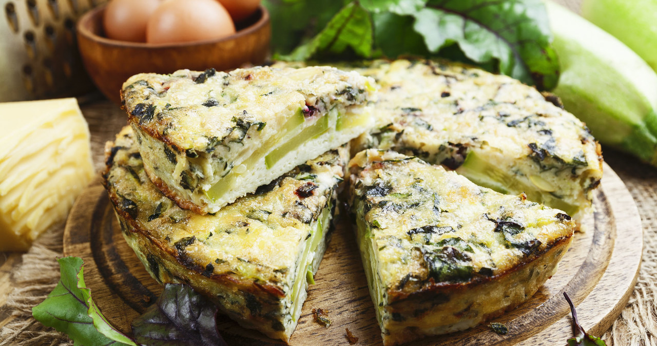 Pieczona frittata z cukinią /123RF/PICSEL