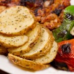 Pieczone ziemniaczane talarki z ziołami. Obłędnie pyszny dodatkiem do obiadu 