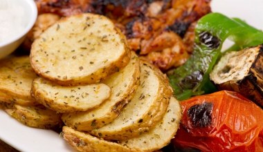 Pieczone ziemniaczane talarki z ziołami. Obłędnie pyszny dodatkiem do obiadu 