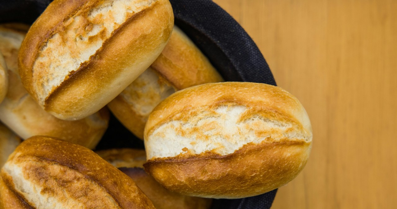 Pieczywo z marketu nie musi być niezdrowe, jeśli zwrócimy uwagę na skład /engin akyurt /pexels.com
