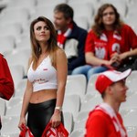 Piękna kibicka z Polski na meczu Polska-Niemcy. Nowa Miss Euro?