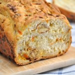 Pięknie wyrasta, a jego aromat unosi się w całym domu. Chlebek jesienny do zupy i nie tylko