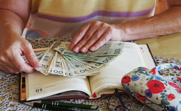 Pieniądze dla 7 mln osób jeszcze przed Wielkanocą