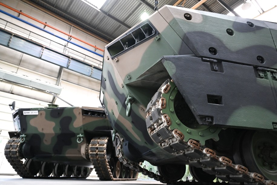 Pieniądze na zbrojenia. Korzystna dla Polski opcja zaakceptowana