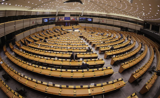 Pieniądze za praworządność. Parlament Europejski przyjął rozporządzenie