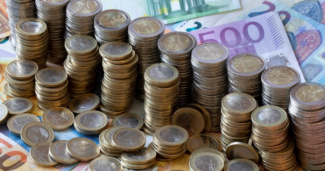 "Pieniądze za praworządność". W poniedziałek TSUE zajmie się skargą Polski i Węgier