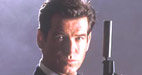 Pierce Brosnan jako James Bond /