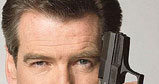 Pierce Brosnan jako James Bond /