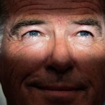 Pierce Brosnan ostrzega przed przemocą w grach i filmach