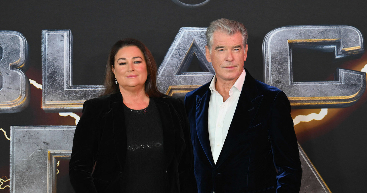 Pierce Brosnan z żoną Keely Shaye Smith /ANGELA WEISS/AFP/East News /East News