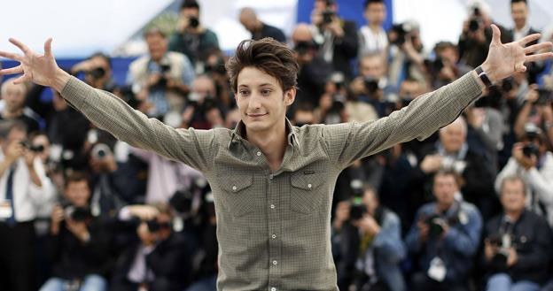 Pierre Niney na festiwalu w Cannes /AFP