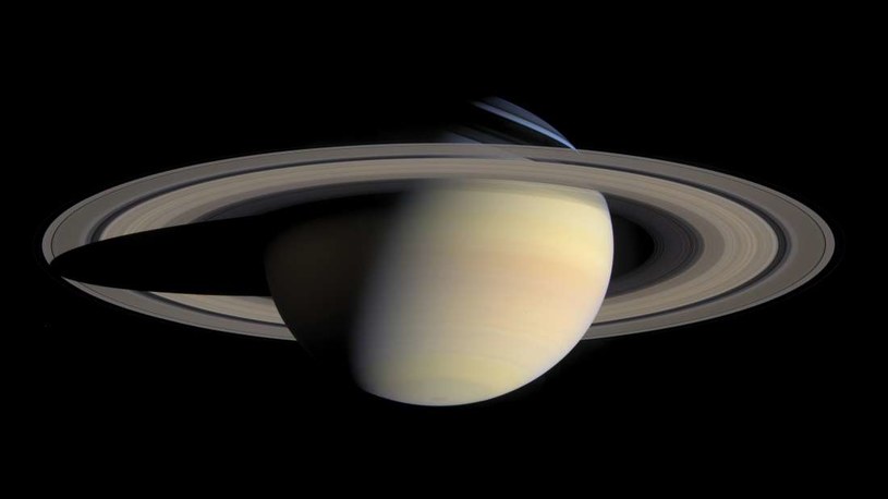 Pierścienie Saturna przetrwają jeszcze miliard lat /NASA