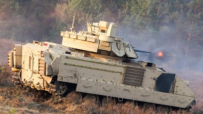 Pierwsi Ukraińcy przeszkoleni z obsługi wozów Bradley