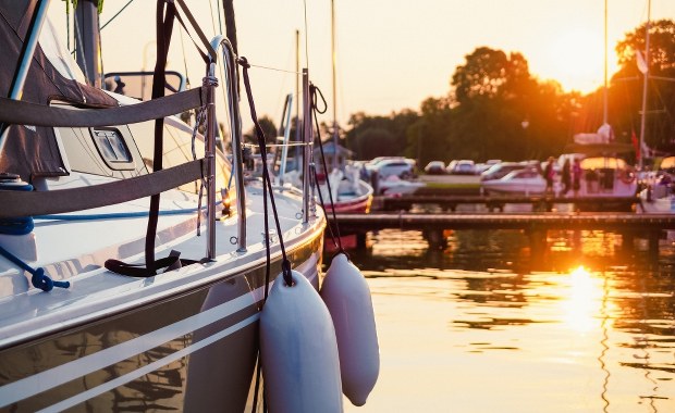 Pierwsi żeglarze i motorowodniacy już na Mazurach. Są pierwsze interwencje MOPR