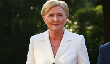 Pierwsza dama tak pojawiła się publicznie. Ekspertka ma wątpliwości