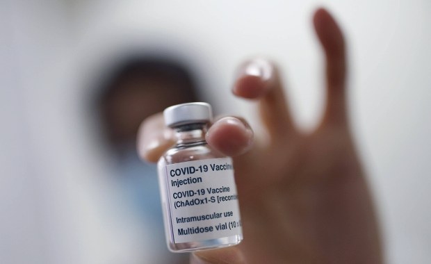 Pierwsza dostawa szczepionki AstraZeneki trafiła do Polski